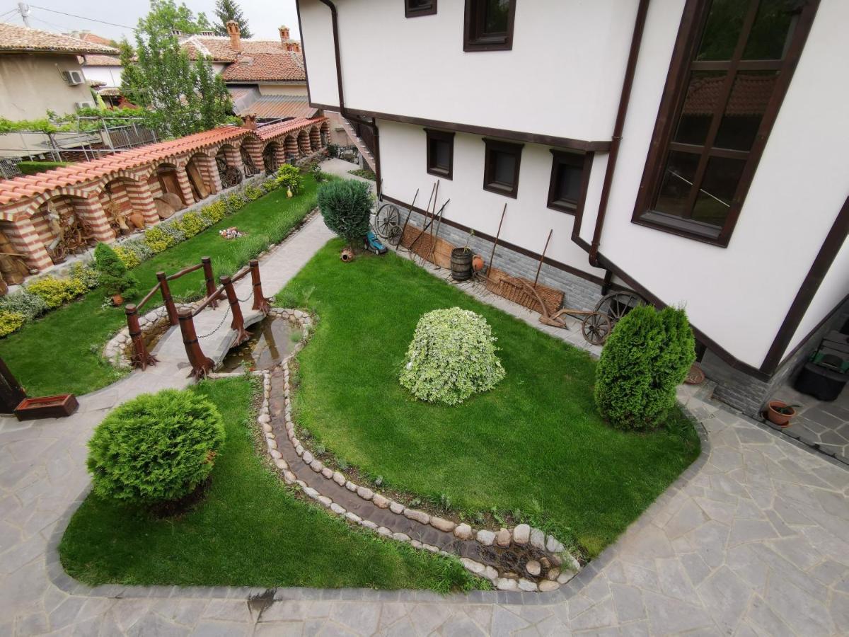 Възрожденски Комплекс Чардакъ Сопот Extérieur photo
