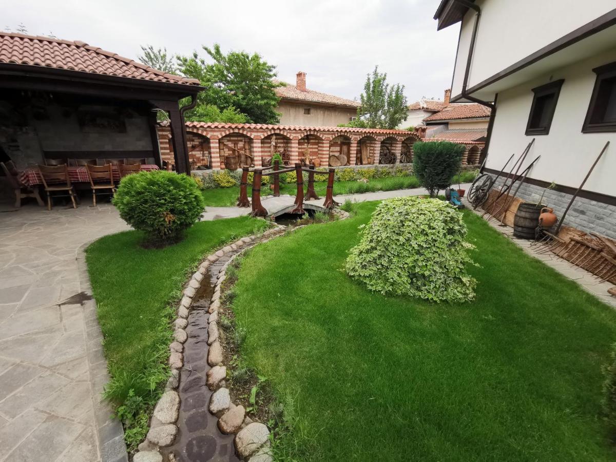 Възрожденски Комплекс Чардакъ Сопот Extérieur photo